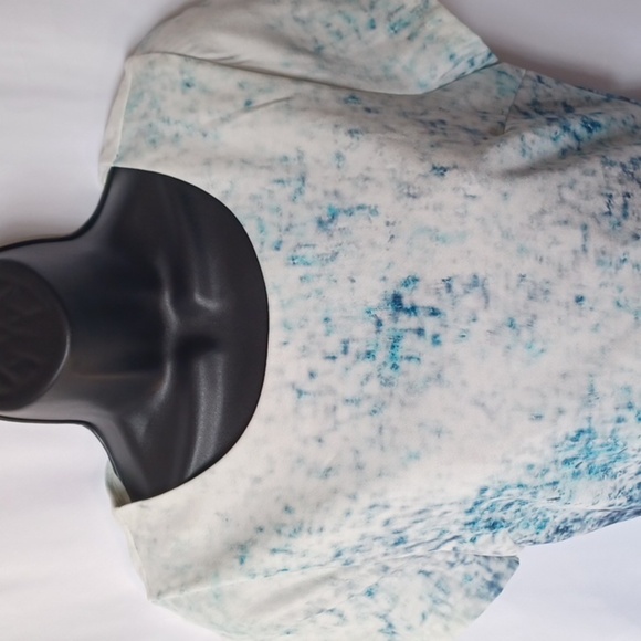 TOBI, S/P, Cutout water color Dress. White, Dark Blue and turquoise in color. - Picture 3 of 9